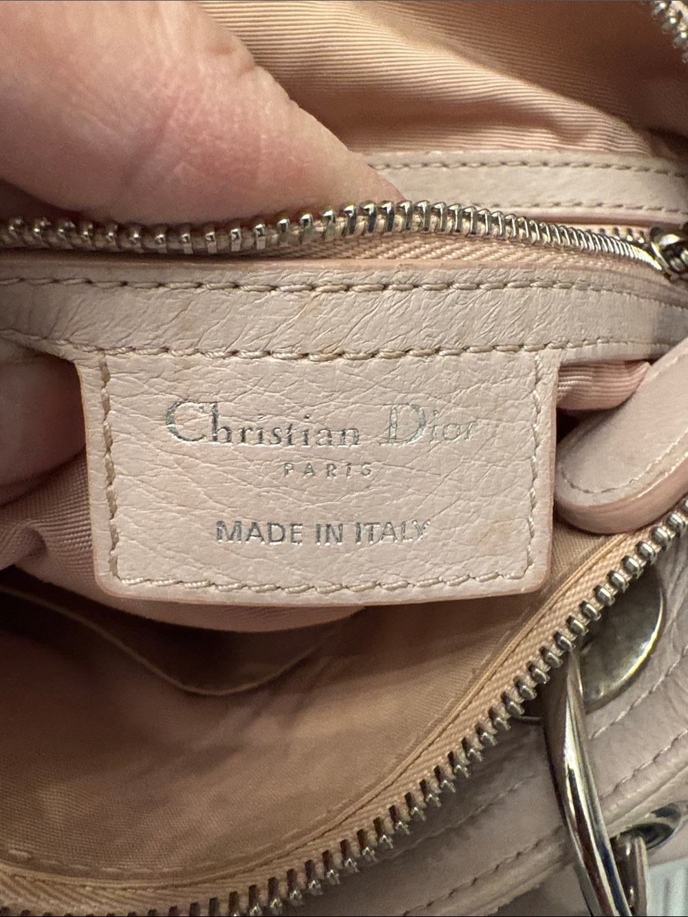 ⭐️Auth Christian Dior Pebbled Leather Boston Bowling Bag – Pale Blush Pink 2013 - Picture 9 of 17